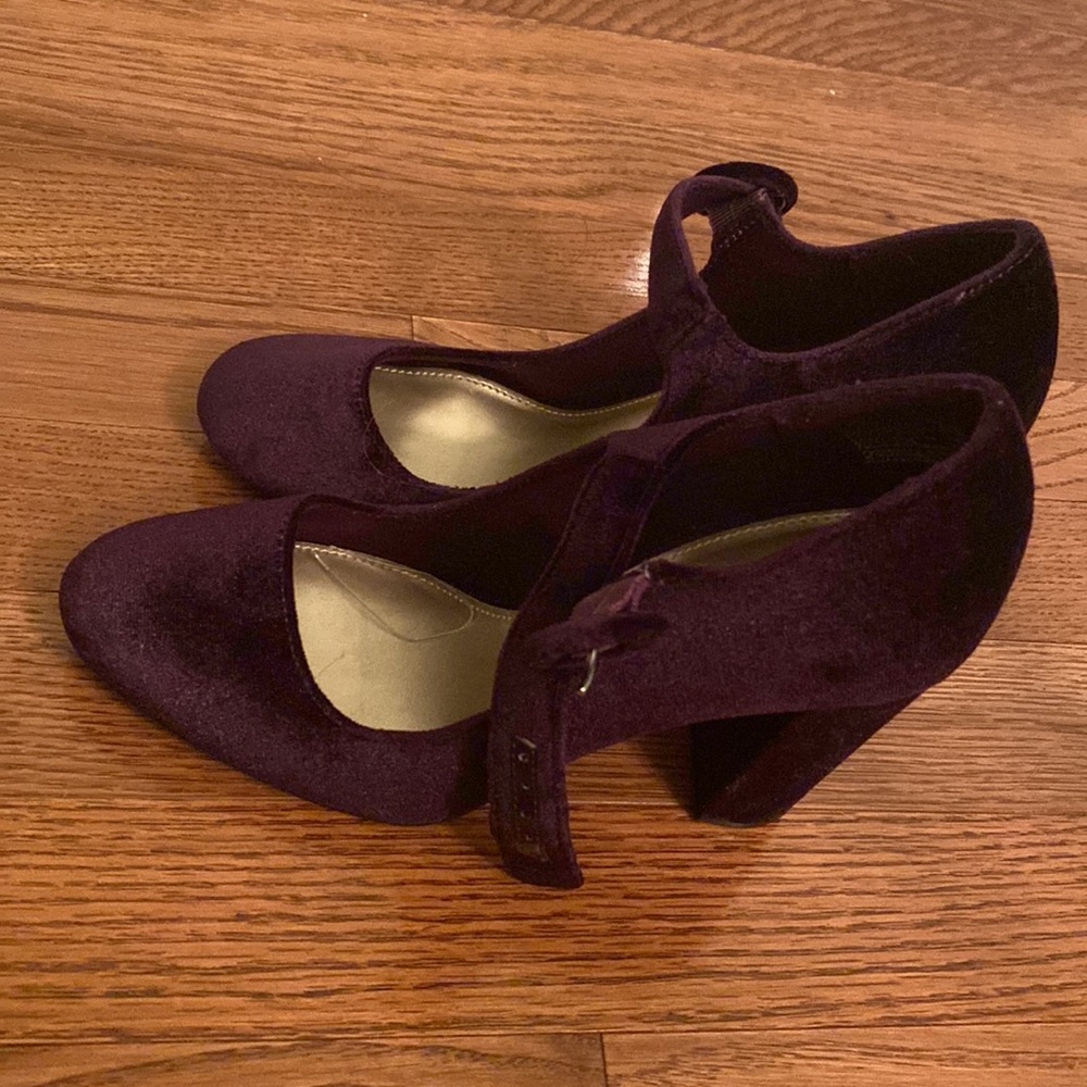 Christian Siriano Shoes Size 5.5